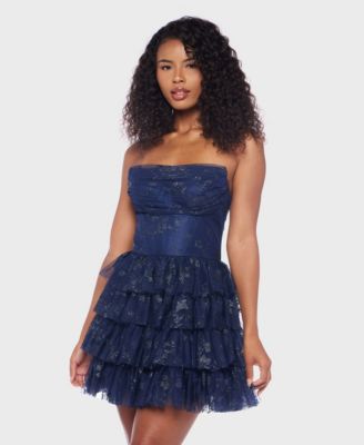 Junior's Strapless Dress