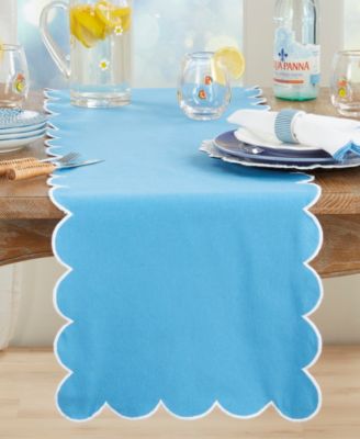 Scalloped Table Runner, 16" x 72"