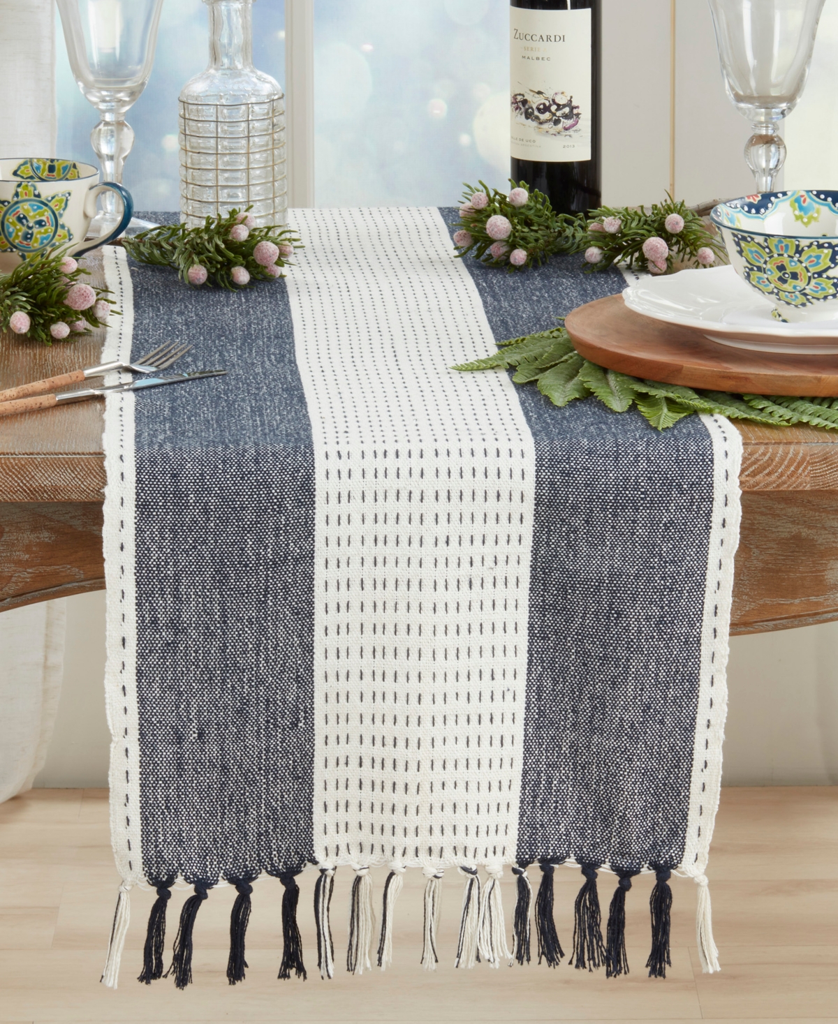Saro Lifestyle Stitched Banded Table Runner, 16" X 72" In Blue