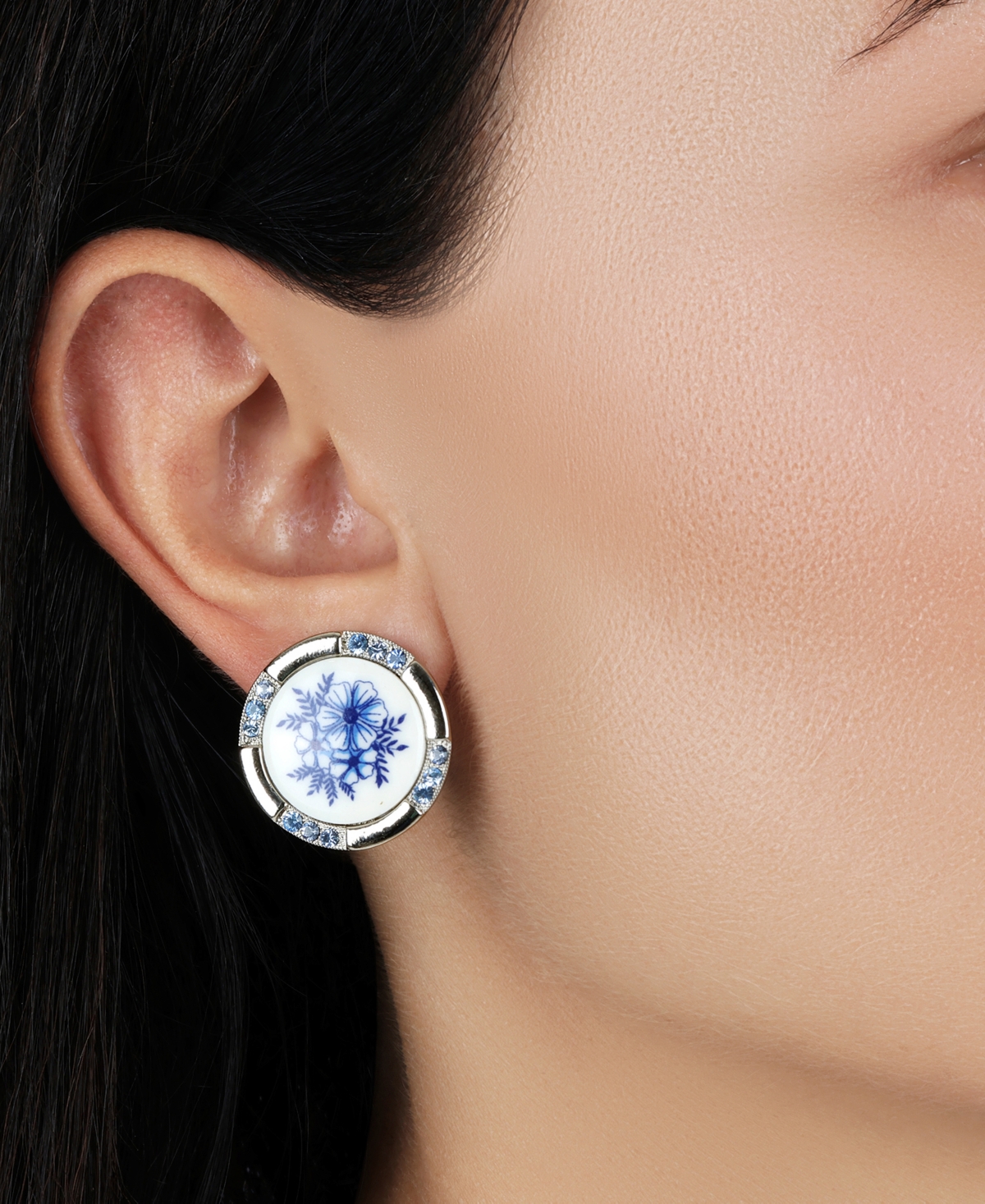 2028 Round Blue Floral Crystal Stud Earrings In Blue