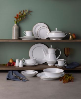 Heritage Covered Vegetable Bowl, 10.25", 48 oz.