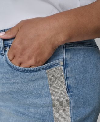 Women's Plus Size Hotfix Mid-Rise Jeans