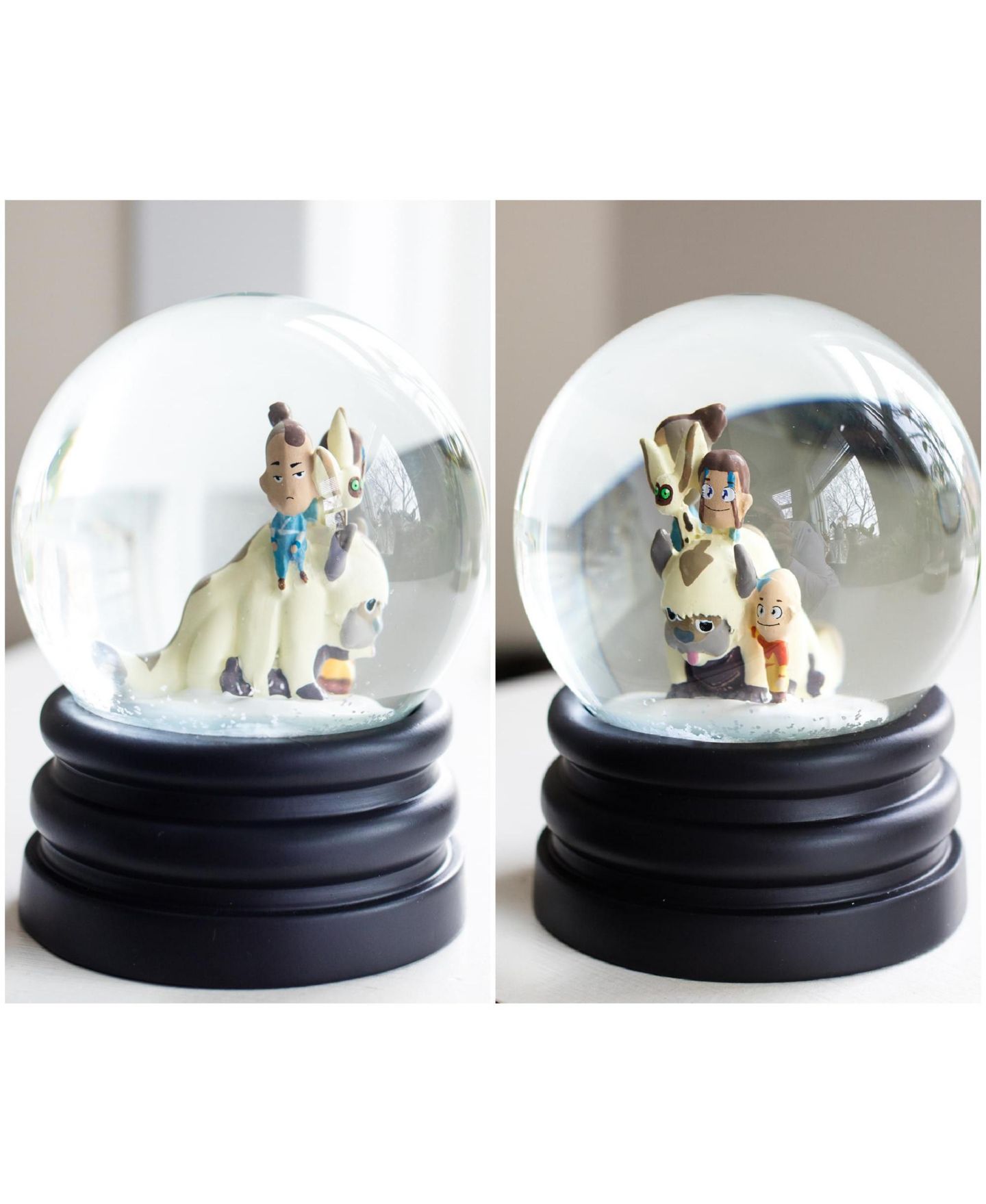 Детские фигурки Surreal Entertainment Avatar: The Last Airbender Snow Globe Collectible Display Piece 6 Inches Tall, цвет: Белый — фото 4