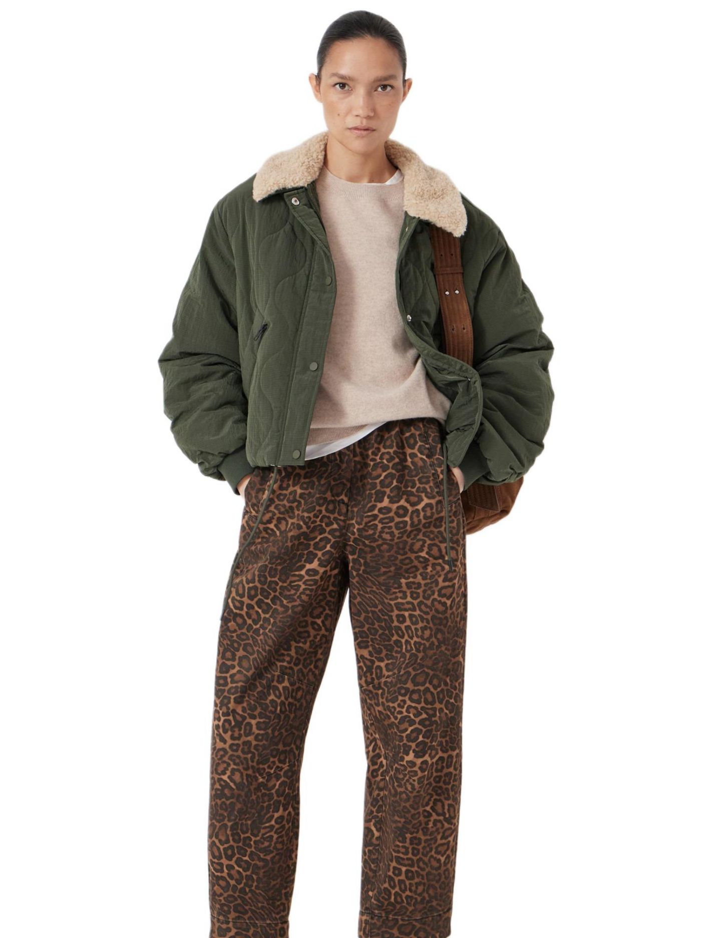 Женская куртка Hush Teddy Collar Quilted Bomber Jackets, цвет: Серый зелёный — фото 3