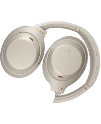 WH-1000XM4 Wireless Premium Noise Canceling Overhead Headphones with Mic for Phone-Call and Alexa Voice Control, Silver WH1000XM4 Bundle