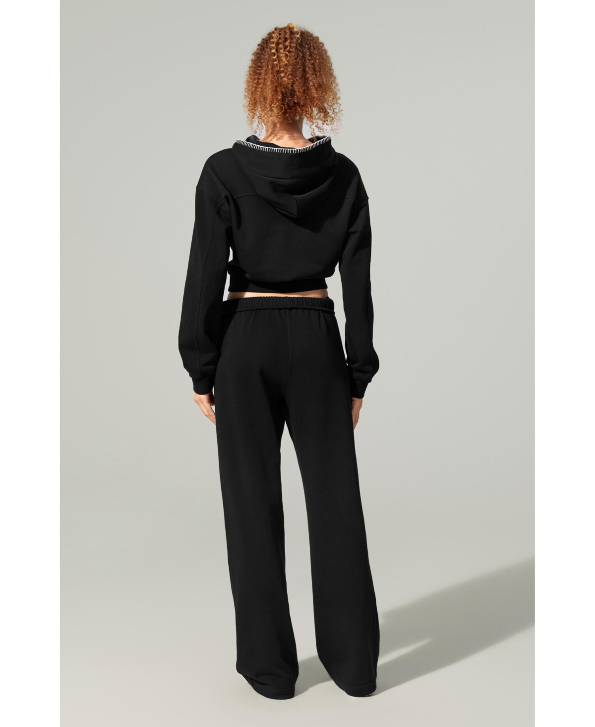 Lilysilk Cropped Fit Seamflow Poise Pullover Hoddie