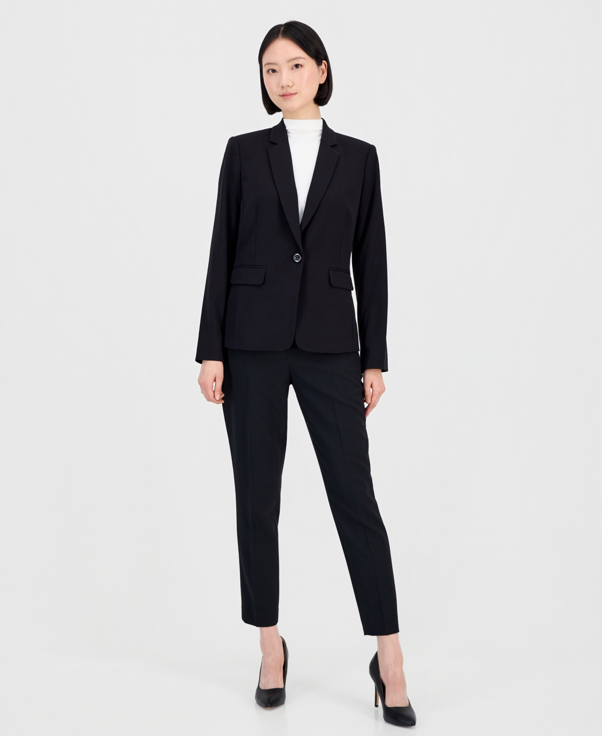 Tahari Asl Women's Notched Collar Convertible Elastic Sleeve One-button Blazer In Black