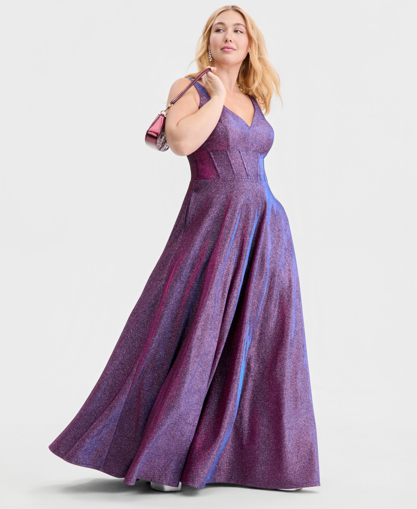 Женское платье City Studios Trendy Plus Size Glitter V-Neck Sleeveless Gown, цвет: Виноградный — фото 3
