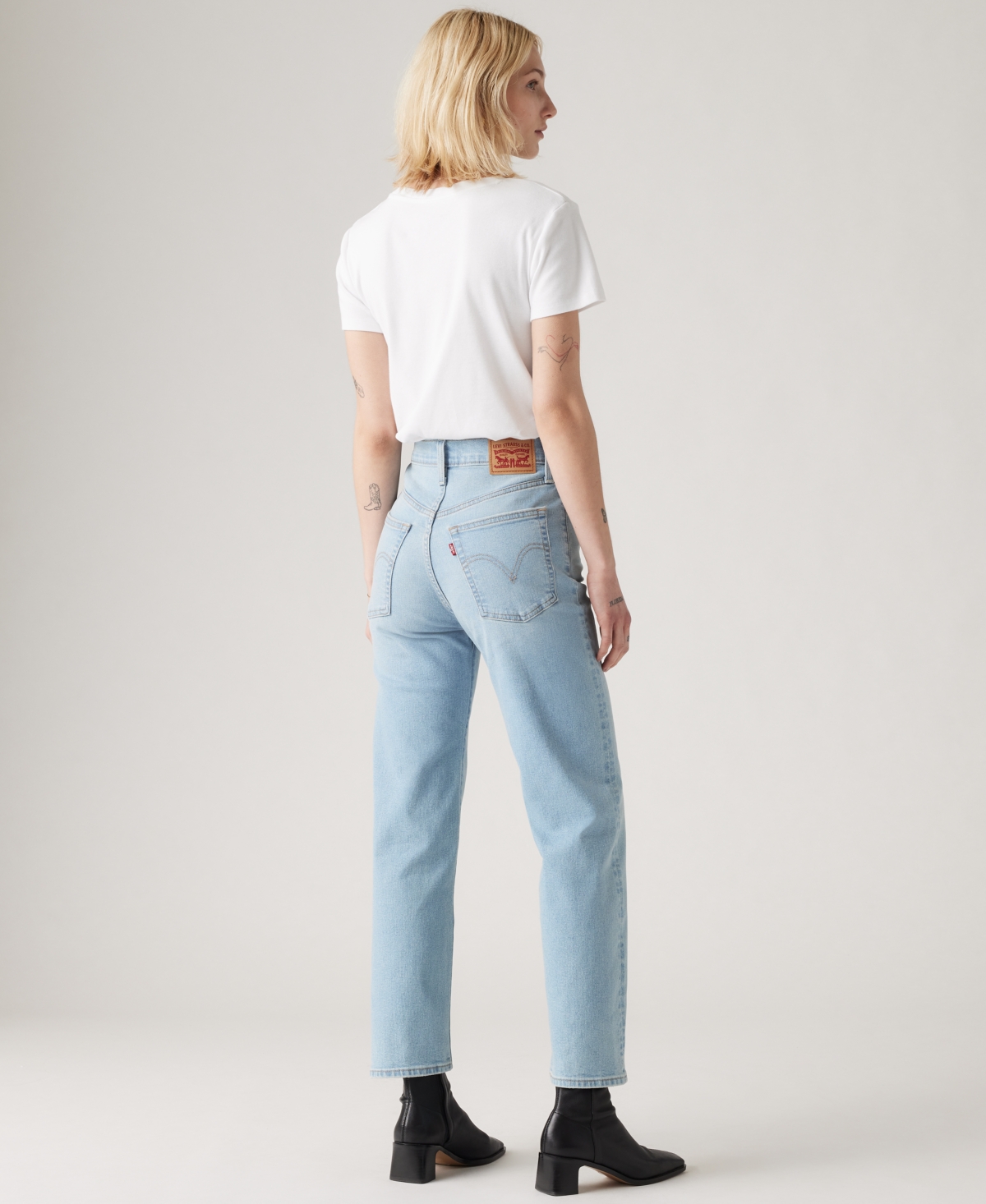 Levi's Women's Ribcage High Rise Straight Ankle Jeans In Blue