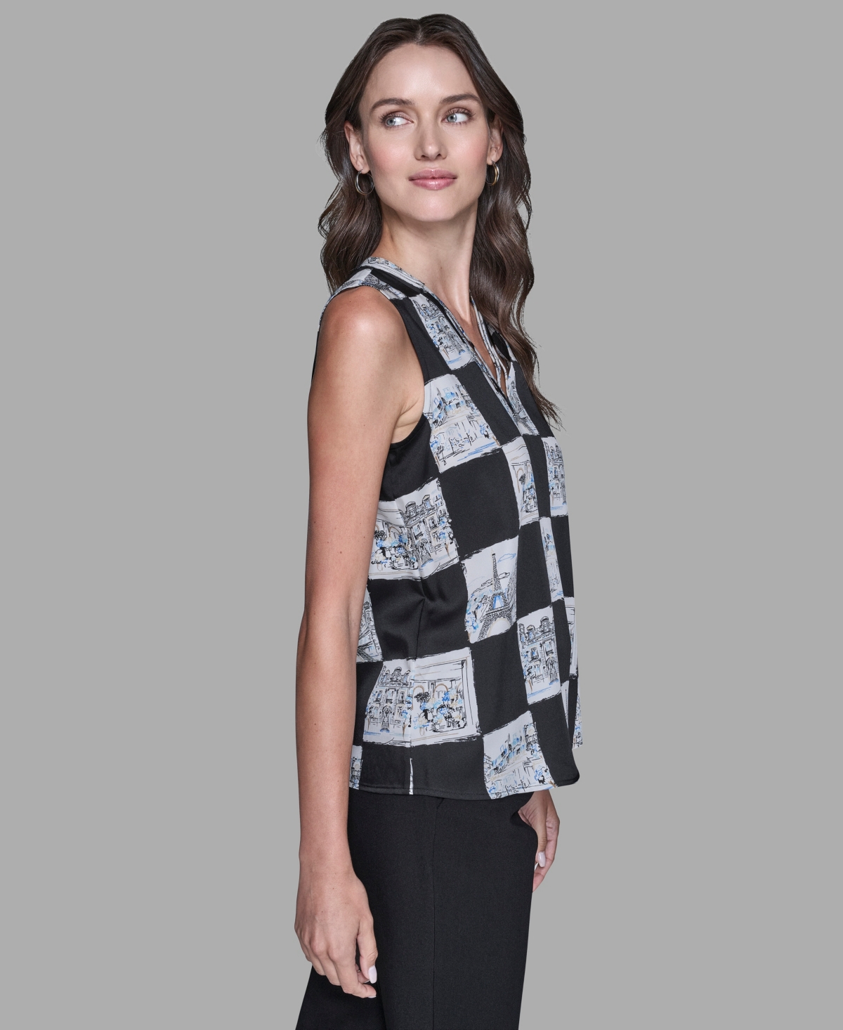 Karl Lagerfeld Women's Sleeveless Printed V-neck Top In Black