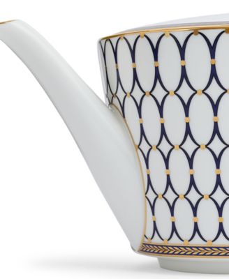 "Renaissance Gold" Teapot, 2.1 Pts.