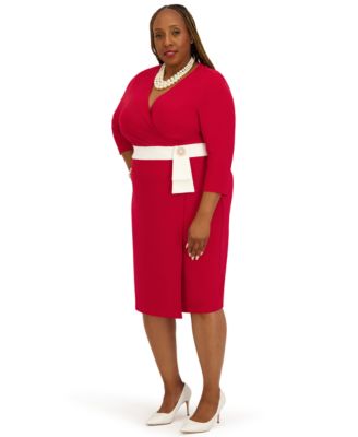 Women's V-Neck Knee Length Wrap Dress, Regular and Plus Size