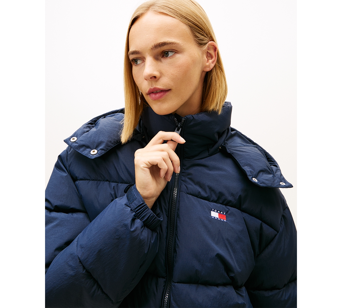 Tommy Jeans Women's Oversized Hooded Flag Puffer Jacket