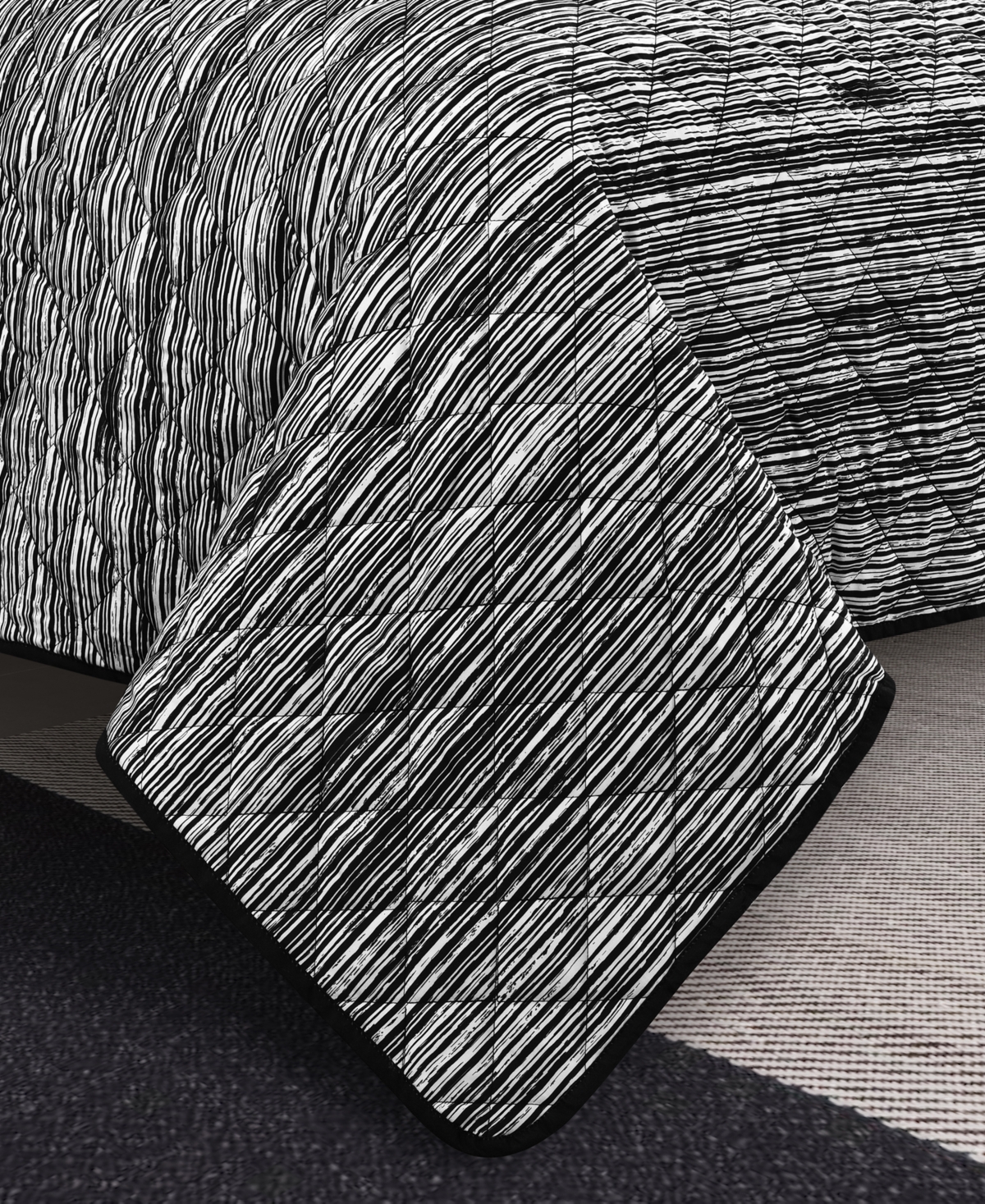 Royal Court Dalton Sleek Stripe 3-pc. Quilt Set, King/california King In Black