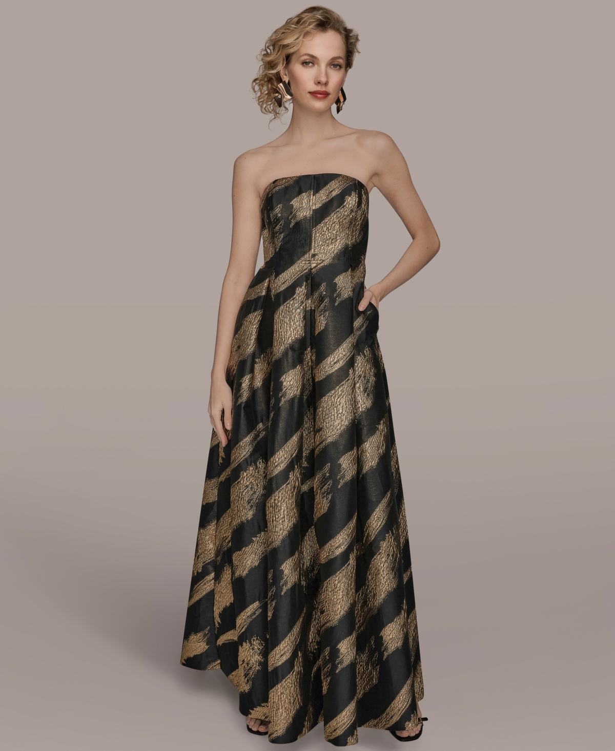 Donna Karan New York Strapless Fit & Flare Gown In Multi