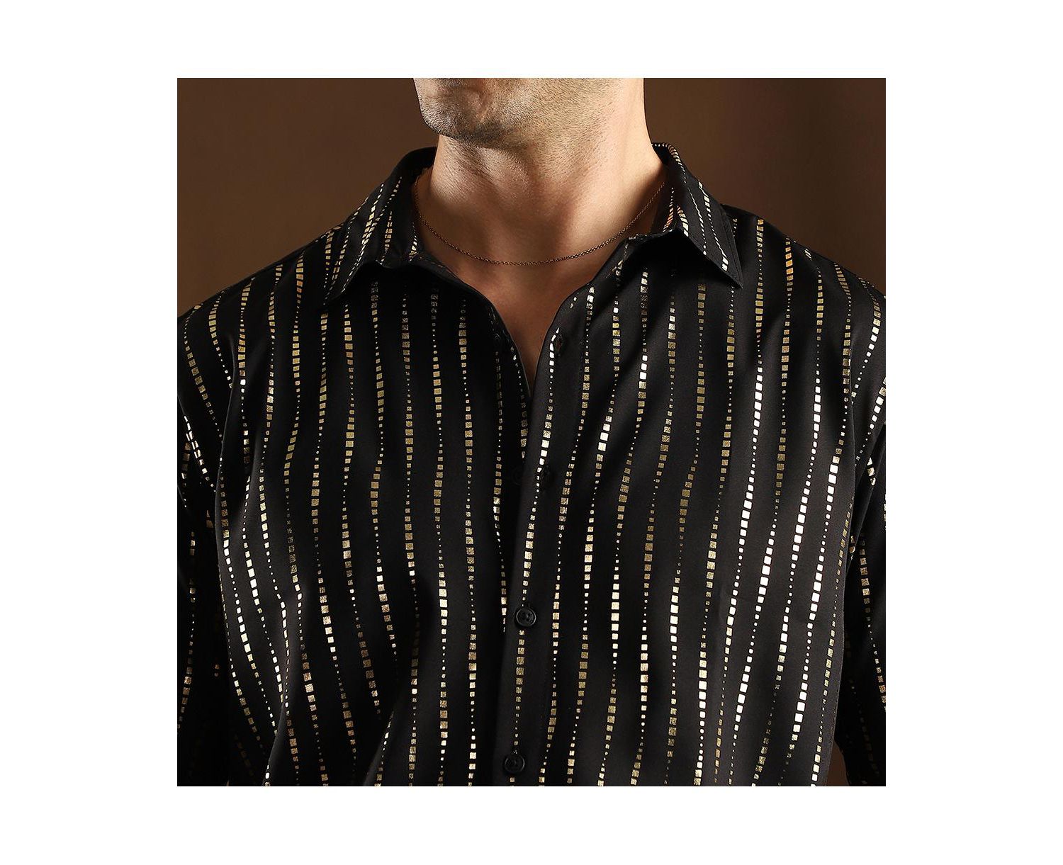 Men's Metallic-Vined Shirt