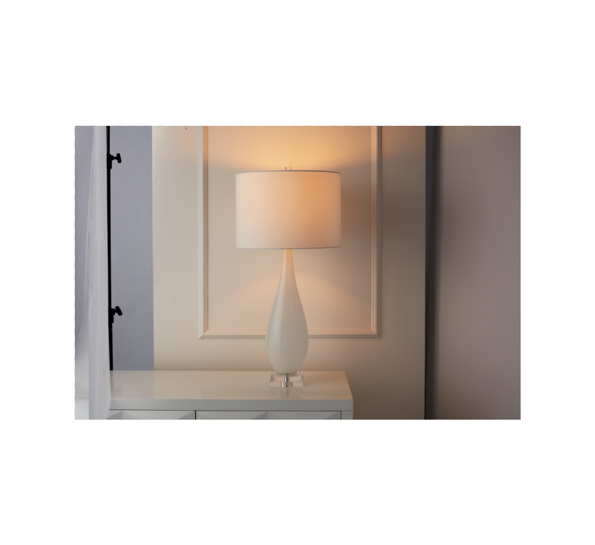 Z Gallerie Serena Table Lamp