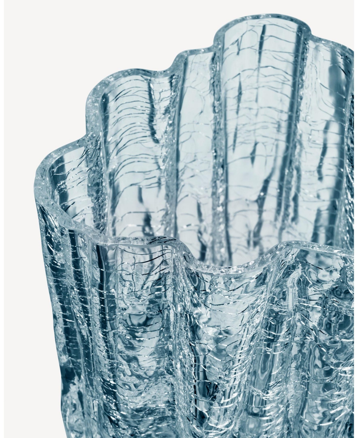 Kosta Boda 4.8" Circular Crystal Glass Crackle Vase