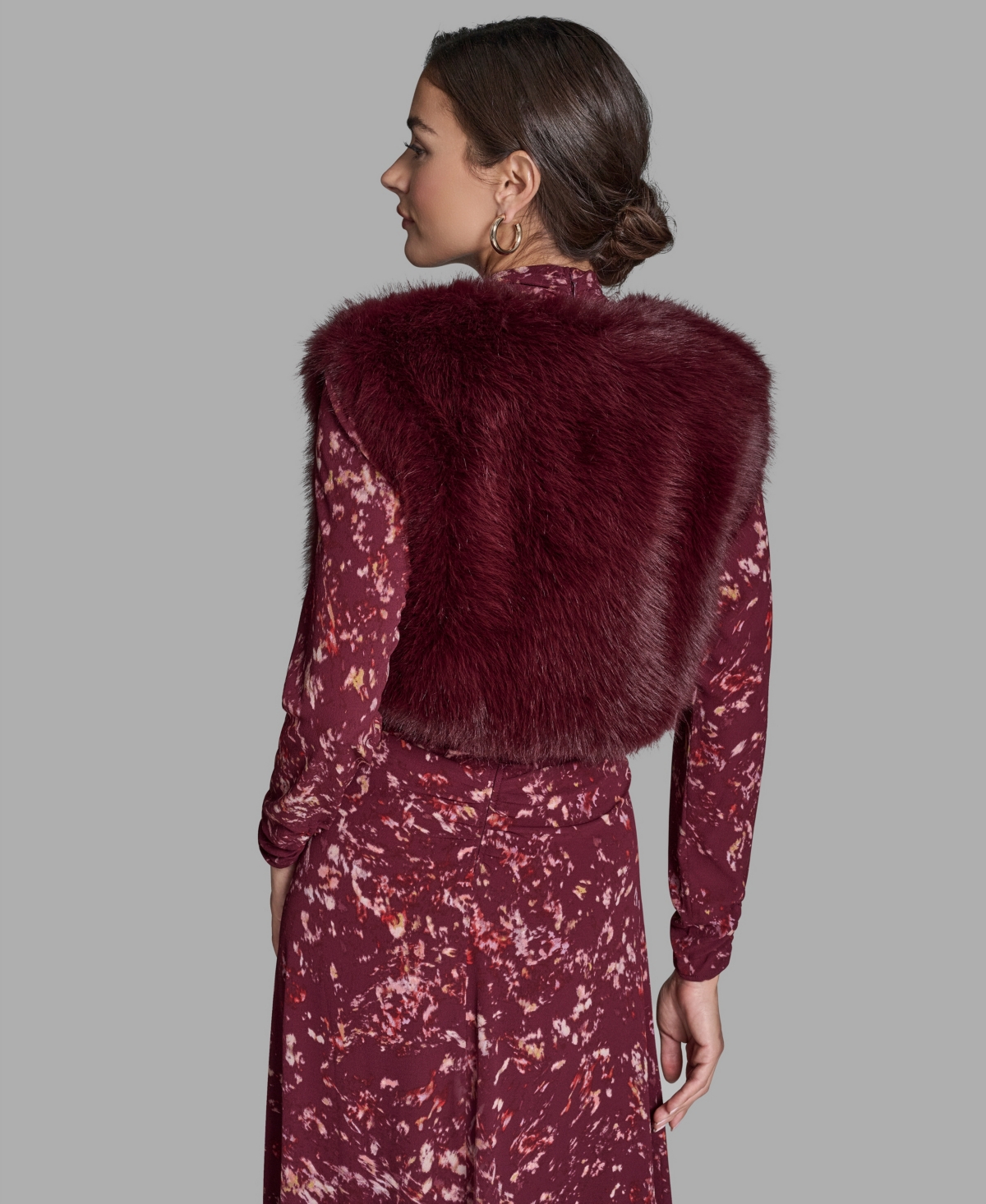 Bcbg Women's Sleeveless Cropped Shrug Jacket In Red