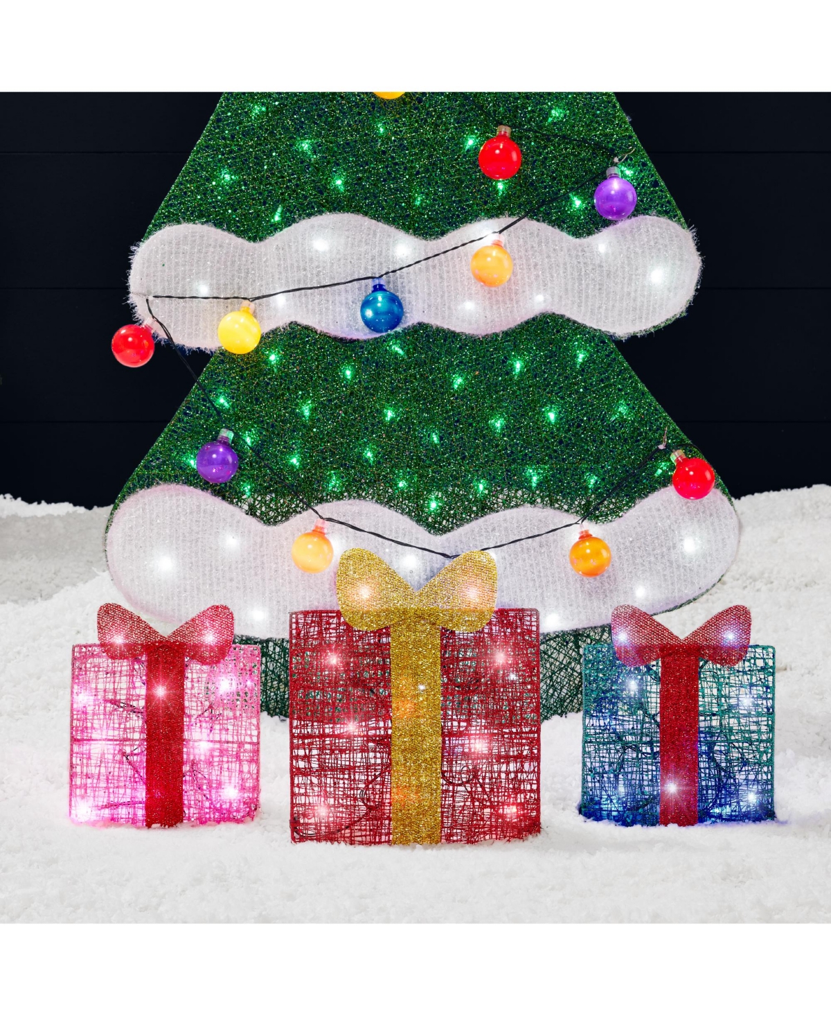Best Choice Products 6ft Lighted 2D Christmas Tree Outdoor Decor w/ 170 Led Lights, Gift Boxes