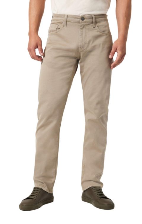 Мужские брюки Mavi Jeans Zach Regular Rise Straight Leg In Casual Twill, цвет: Песочный