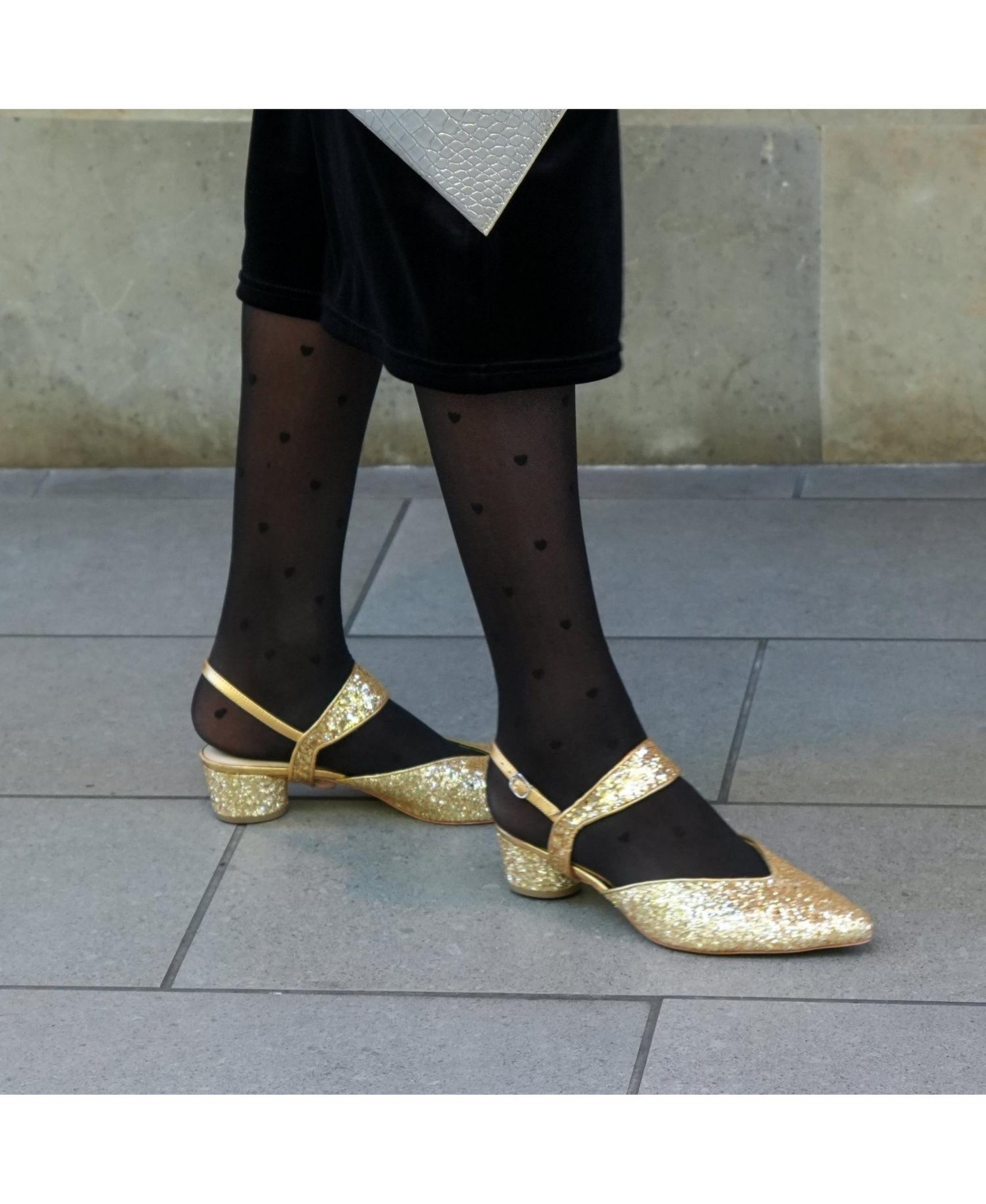 Alterre Women's Gatsby Glitter Elsie Customizable V Slide