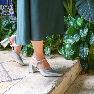 Women's Jackie Silver Customizable V Mule