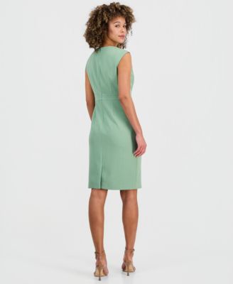 Women's Sleeveless Sheath Dress