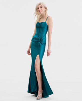 Juniors' Corset Pleat-Waist Sleeveless Gown 