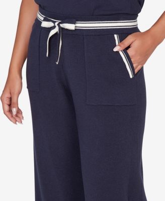 Petite Wide Leg Cropped Lounge Pant