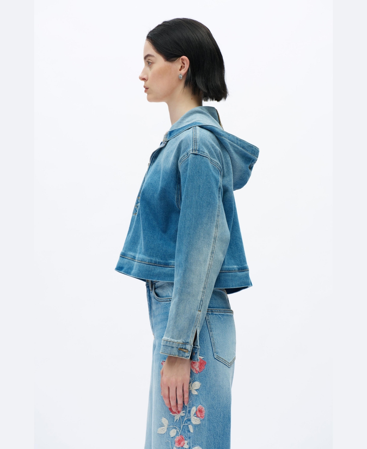 Bayeas Women's Vintage-Wash Cropped Denim Zip-Front Hoodie Jacket