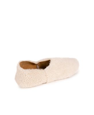  British Cocoon Slippers