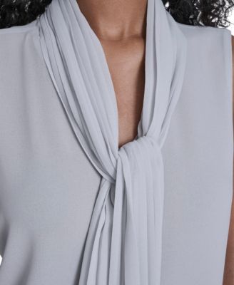 Women's Sleeveless Chiffon V-Neck Top