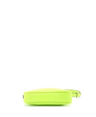 Medusa Chain Zip Shoulder Bag Leather