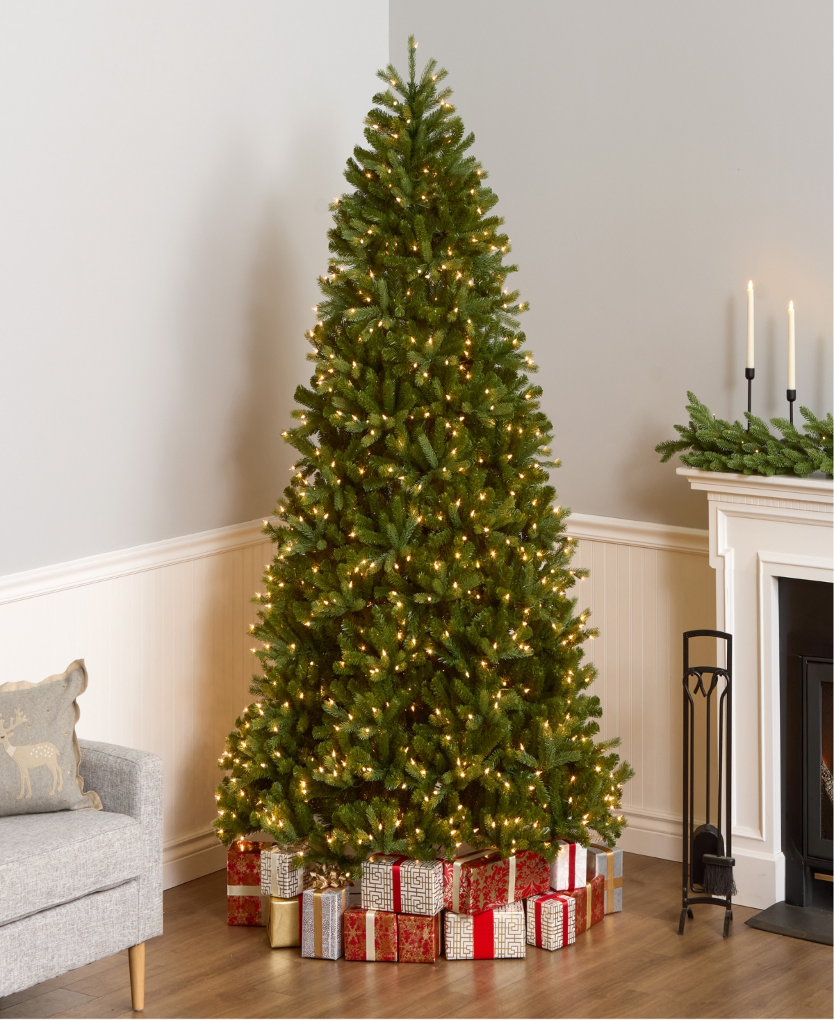 National Tree Company 7.5' "Feel Real" Jersey Fraser Medium Fir Hinged Tree with 1000 Clear Lights