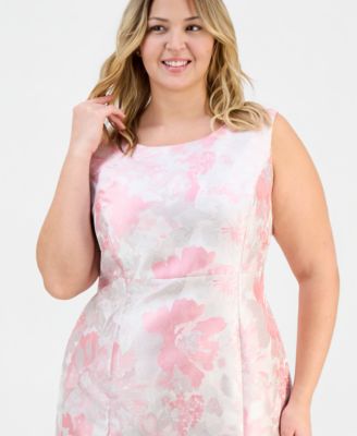 Plus Size Jacquard Empire-Seamed Sleeveless Dress
