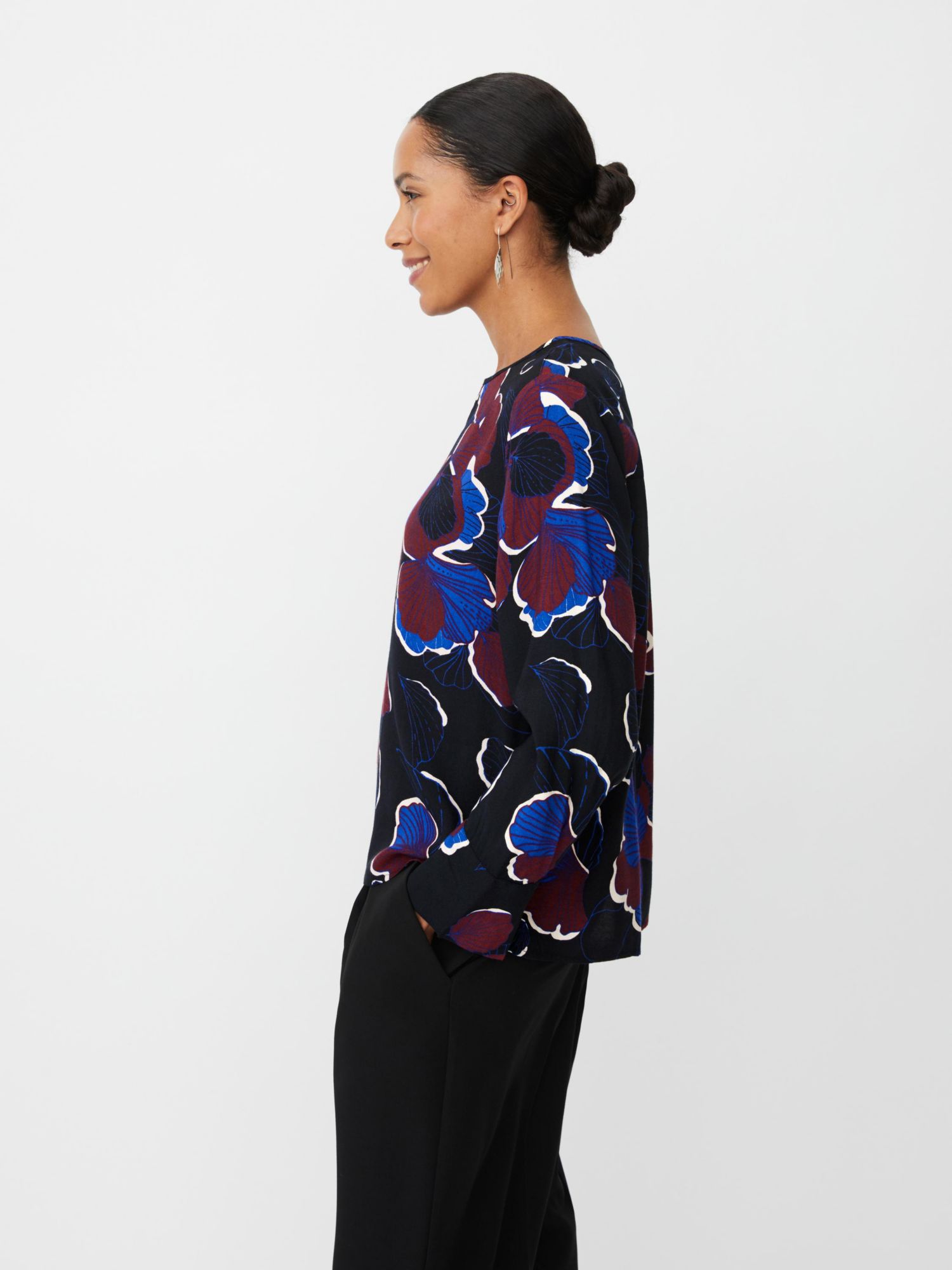 Women's Belsanu Round Neck Long Sleeve Blouse