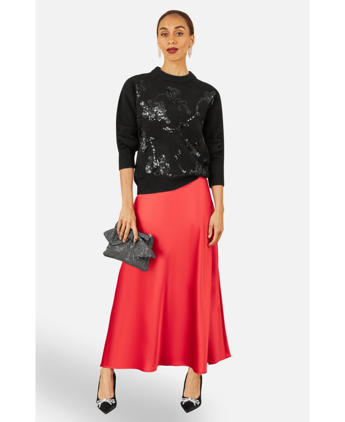 Yumi Women's 's Relaxed Fit Floral Sequin Sweater