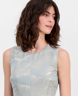 Women's Sleeveless Seamed Fit & Flare Dress