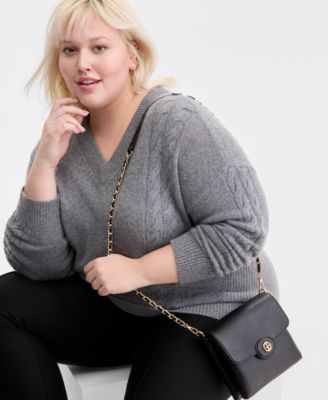 Pebble East West Small Flap Crossbody