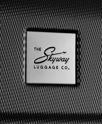 Silverton 23" Carry-On Spinner Suitcase