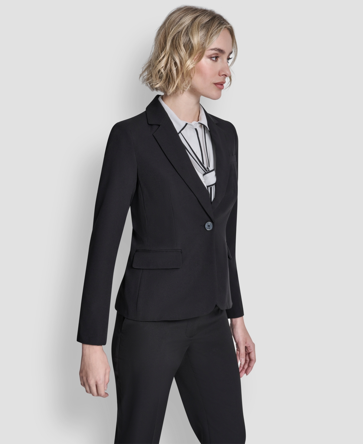 Dkny Petite Notch Collar 1-button Jacket In Black