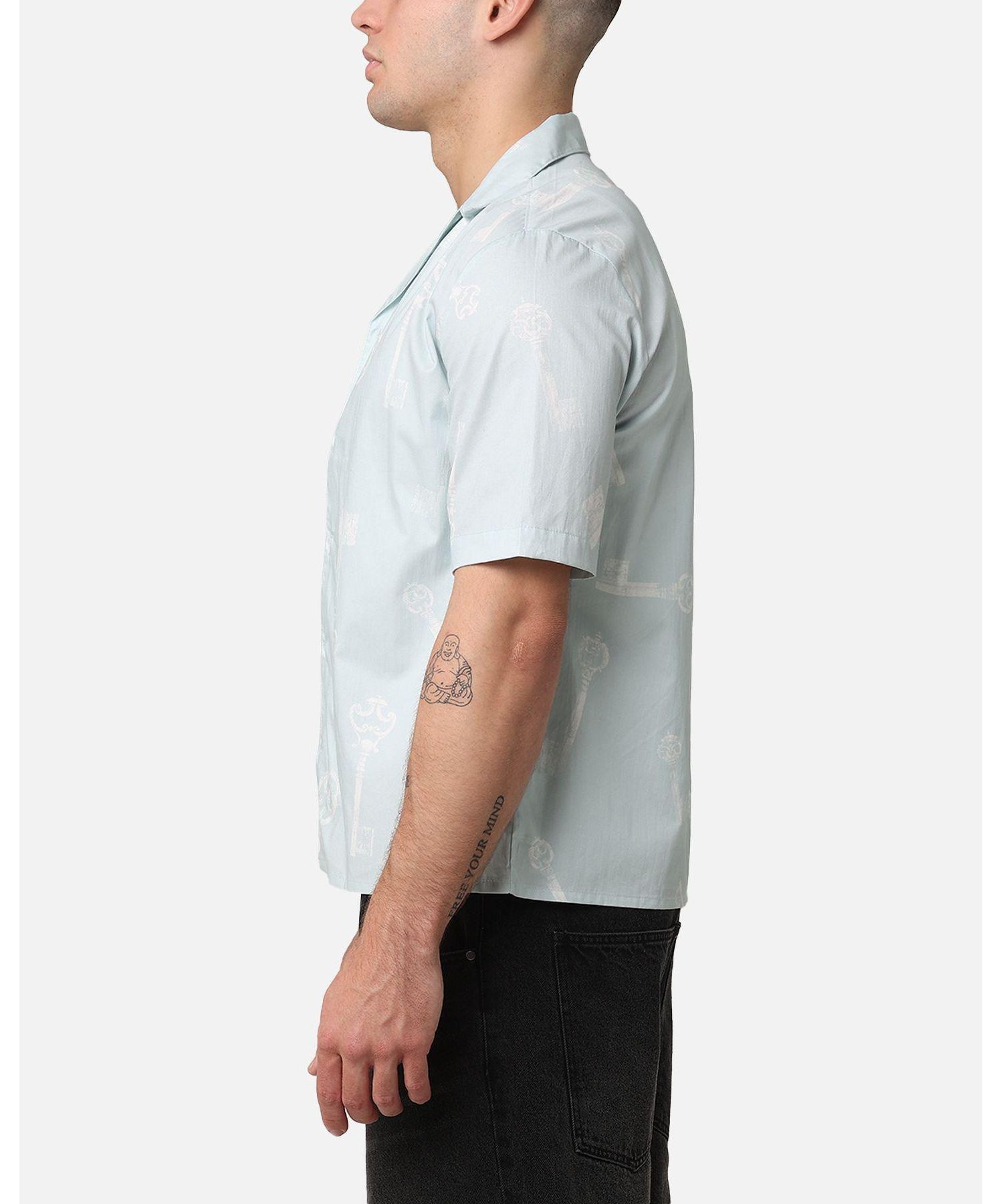 Men's Skeleton Key Button Up Shirt - Light Blue S