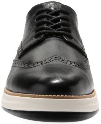Men's Grand Shadowlite Wingtip Lace-Up Oxfords