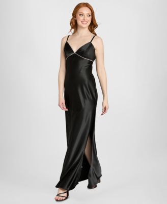 Juniors' Embellished V-Neck Sleeveless Gown