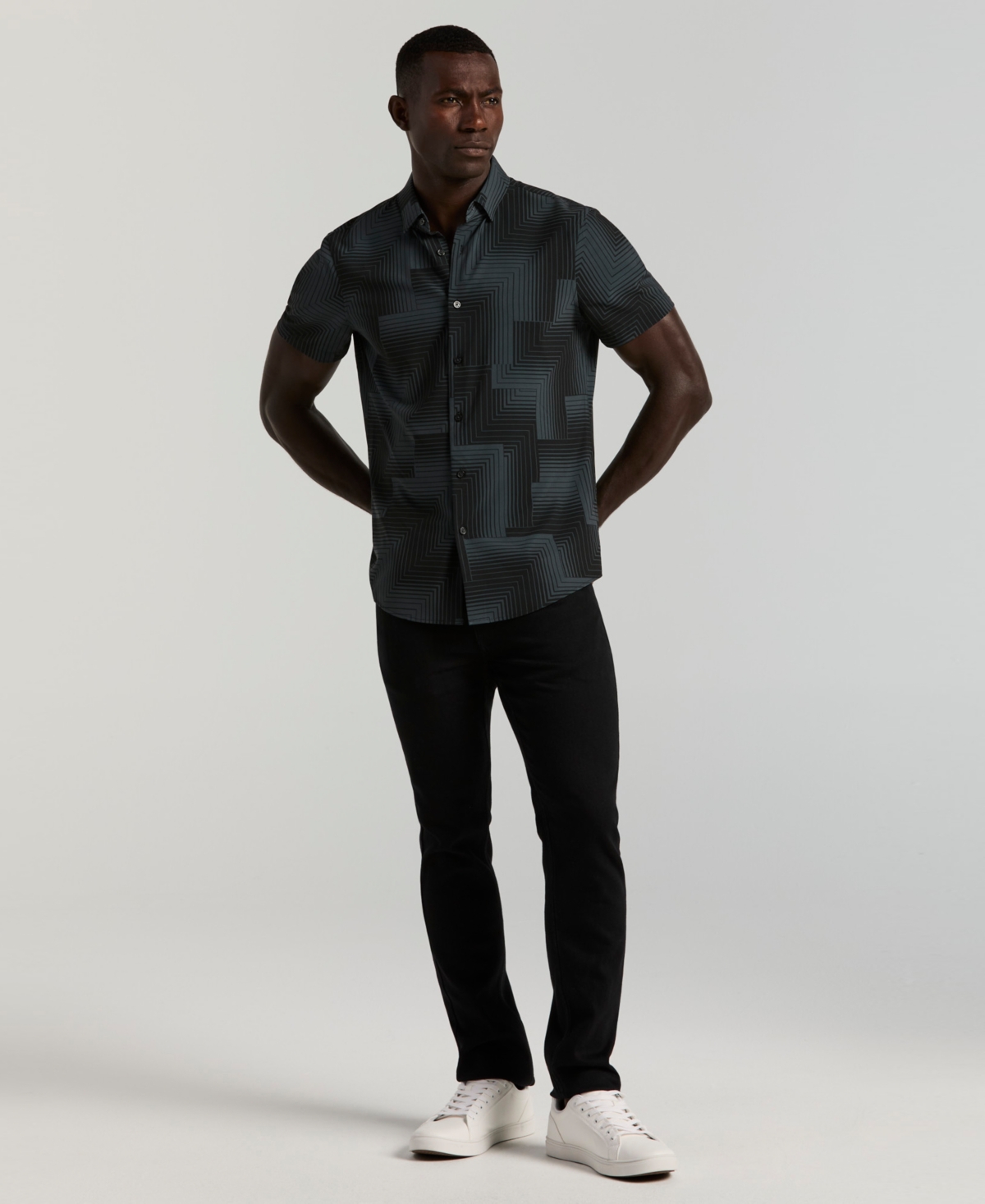 Perry Ellis Men's Slim-Fit Linear Geo Print Stretch Shirt