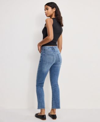 Women's Straight Leg Jeans