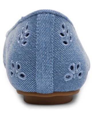 Women's Luci Eyelet Cap Toe Ballet Flats