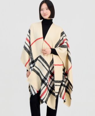 Plaid Boucl&eacute; Ruana Wrap