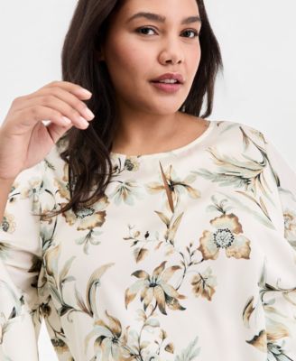 Plus Size Printed Keyhole-Neck Bell-Sleeve Top